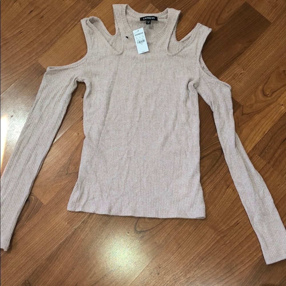 Long sleeve top